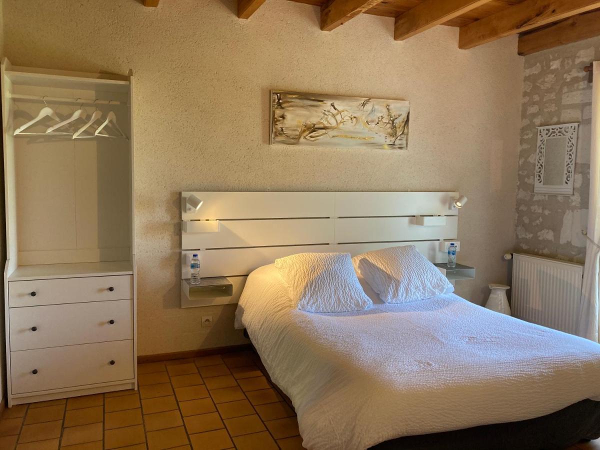 Logis Auberge De Crissay Εξωτερικό φωτογραφία