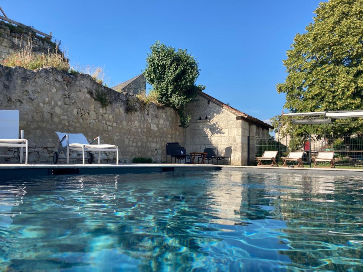 Logis Auberge De Crissay Εξωτερικό φωτογραφία