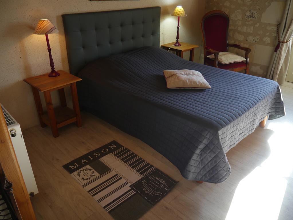 Logis Auberge De Crissay Δωμάτιο φωτογραφία