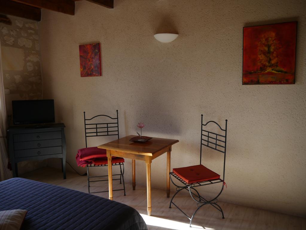 Logis Auberge De Crissay Δωμάτιο φωτογραφία